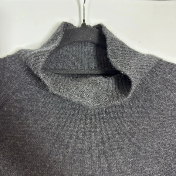 Garnet Hill 100% Cashmere Sweater Womens Medium Gray Mock Neck Ribbed Cable - Picture 6 of 10